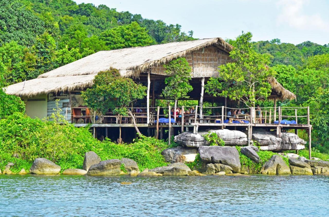 코롱 산로엠 Mad Monkey Koh Rong Samloem 호스텔 외부 사진